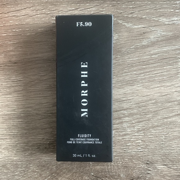 🟫 F5.90 Morphe Foundation Fluidity-F5.90 - Picture 4 of 13